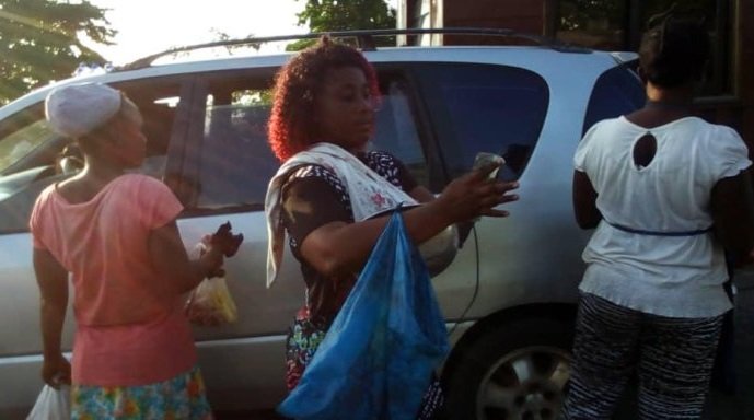 Hawkers at the Ankobra Tollbooth