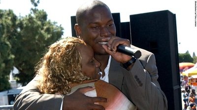 Tyrese Gibson asks fans to pray for his mothe
