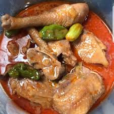 Groundnut soup with chicken