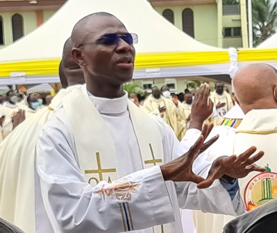 The church has sign language interpretors
