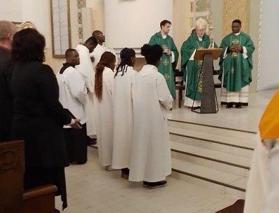 • Monsignor Emeritus Teemu Sippo and other priests during the mass service
