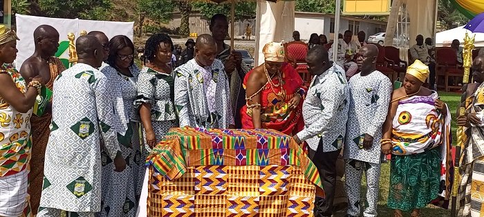 • Nana Abena Boaduwaa II (fouth from right) flanked by the dignitries to unveil the dining hall project