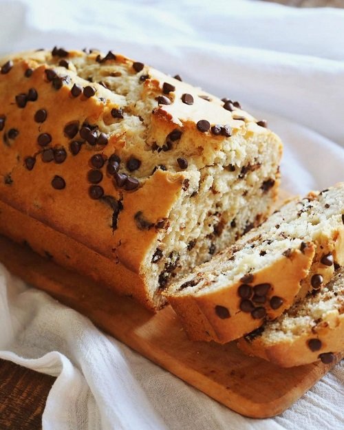 • Chocolatte chip cake