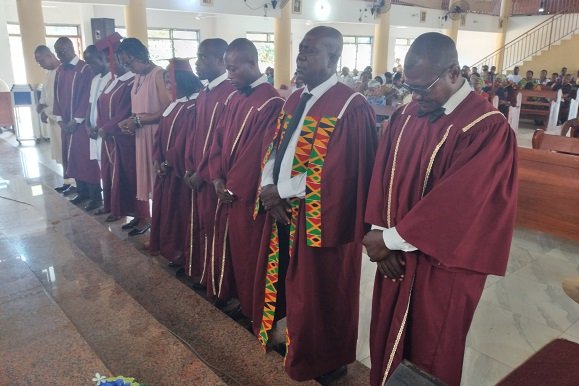 • Choir executives