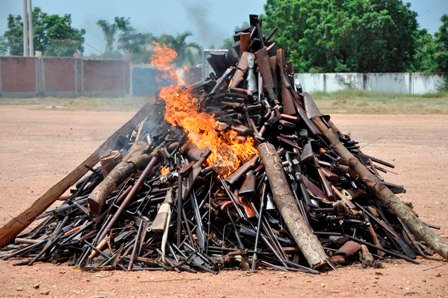 ● Let’s do well to retrieve and dispose illegal arms