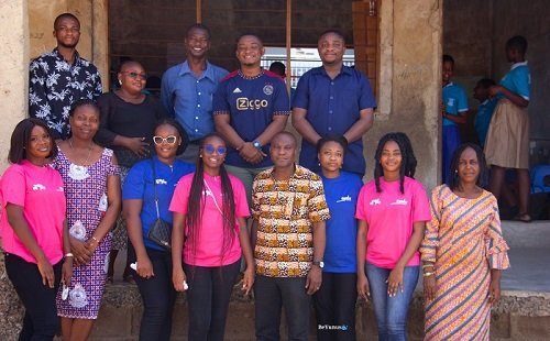 Some members of staff with officers of the Foundation