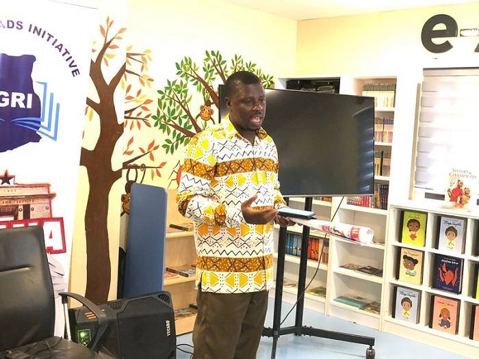 Mr Kwaku Oppong Amponsah adressing the congregation
