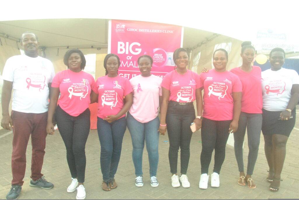 Dr Owusu-Agyeman [fouth from right] with the health professionals Photos Lizzy Okai