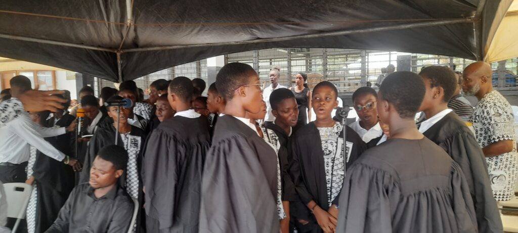 Accra High School choir singing at the ceremony