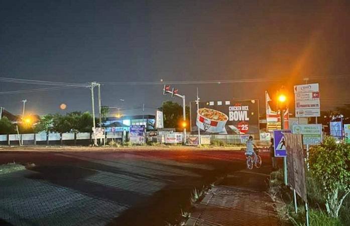 Fixed traffic light in Koforidua