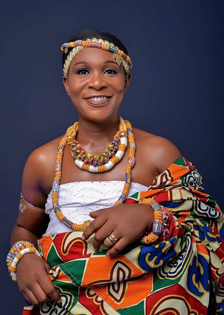 Nana Ama Entsie I,the Developmental queen of Ekumfi Otuam (7)