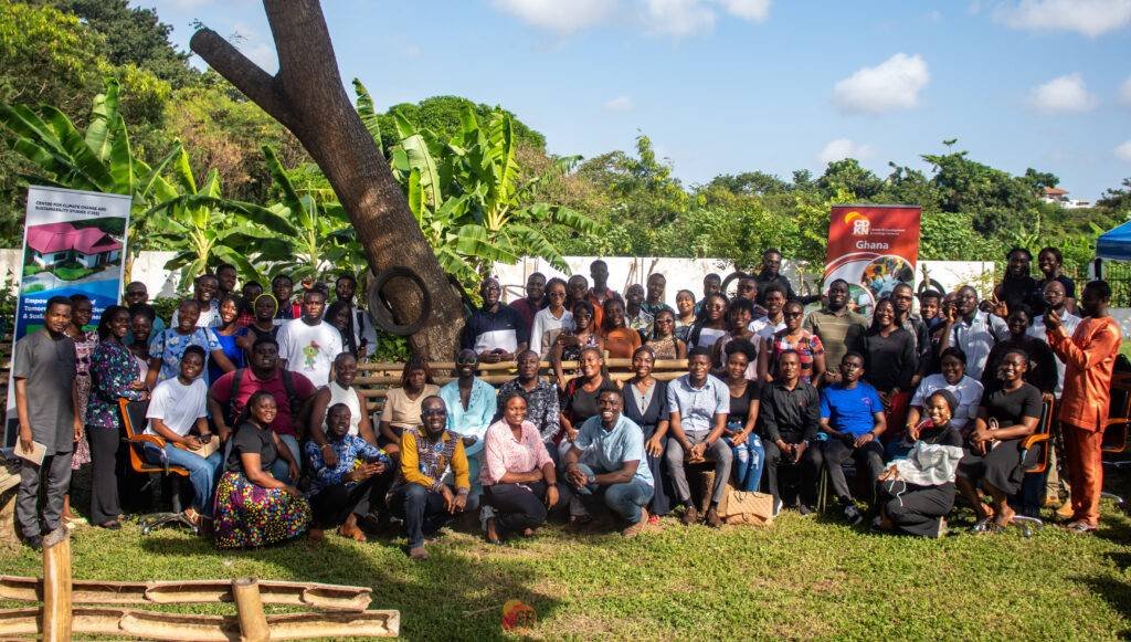 Group photograph of guest speaker and participants