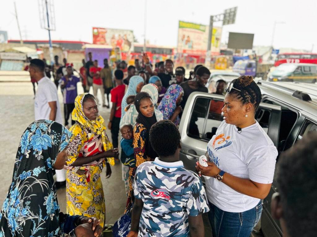 MiNaK Foundation Feed The Street Donation