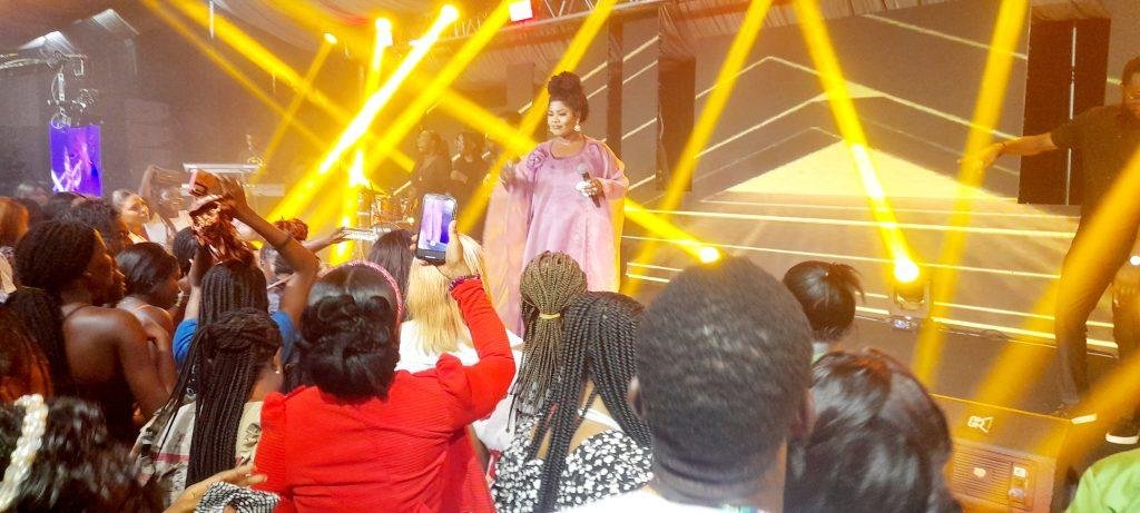 Obaapa Christy entertaining the crowd