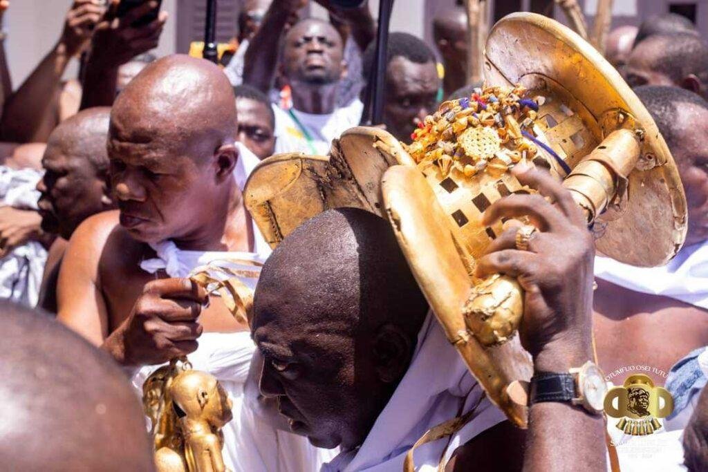 The Golden stool