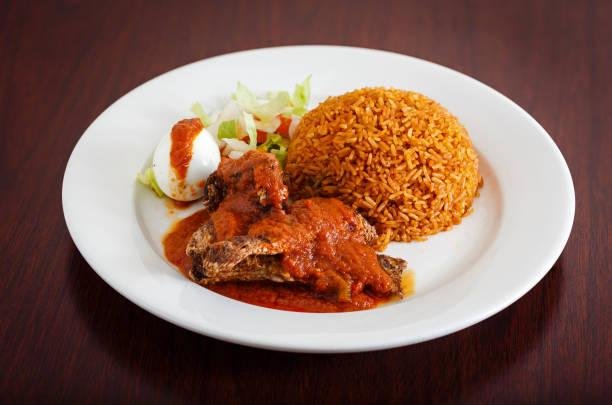 Eating in small plates makes you eat less food