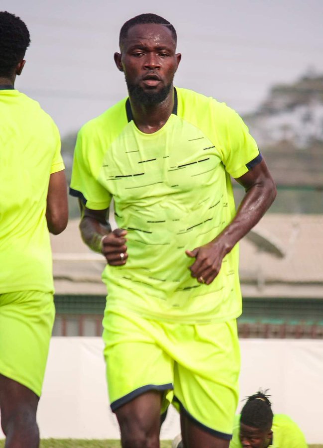 Vincent Atinga - Goldstars