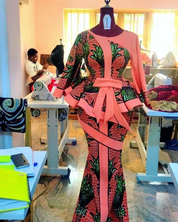 • Beautifully sewn african print dress