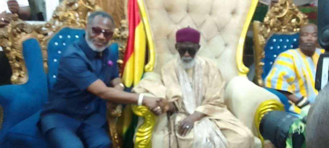 • Dromor Awah V (left) with the Chief Imam