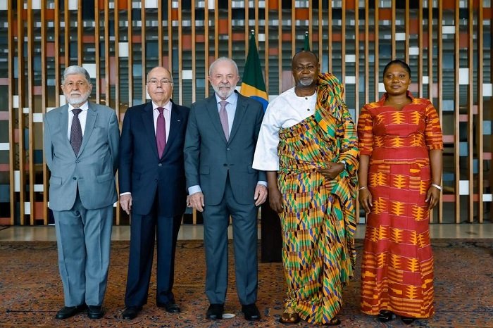 • Ambassador Namoale (second from right) and wife with President Luiz Inacio da Silva (middle) and other dignitaries after presenting his letter of credentials