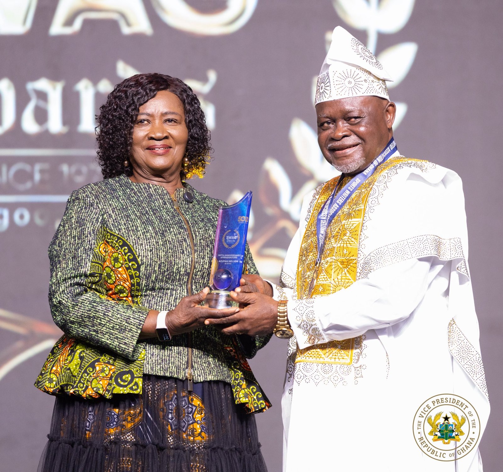 • Vice-President is Naana Jane Opoku-Agyemang presents Azumah Nelson with his award