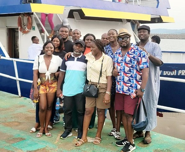 • Weekend Day Out in a pose after the voyage on the Dodi Princess