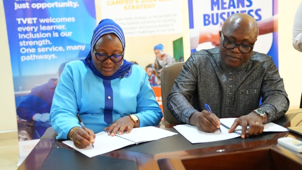 • Representatives of the two organisations signing MoP