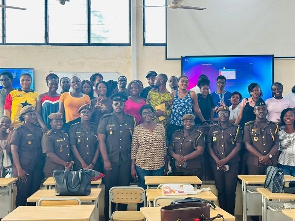Speakers and participants in a group picture