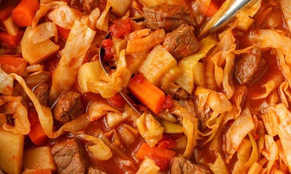 Coconut oil cabbage stew