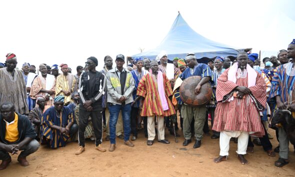 Sagnarigu Naa with his entourage arriving at the Gbewaa Palace .jpg