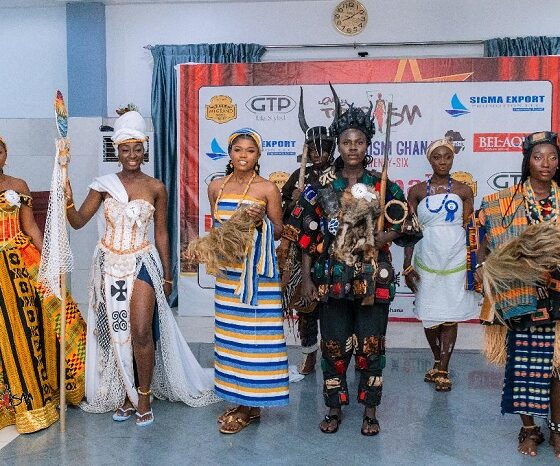 Miss tourism queens on the runway