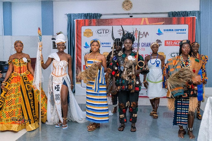 Miss tourism queens on the runway