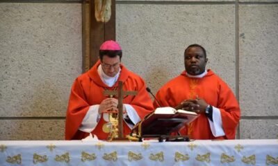 Photo_Bishop Raimo_left_ and Fr Thomas