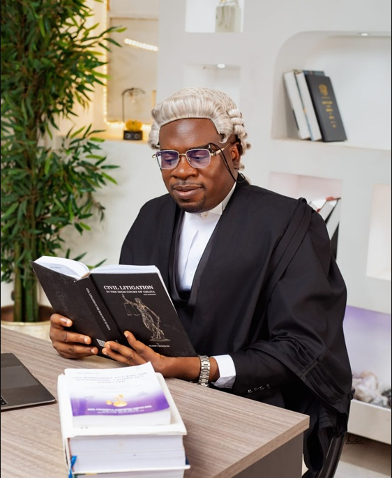 • Lawyer Raphael Nyarkotey Obu