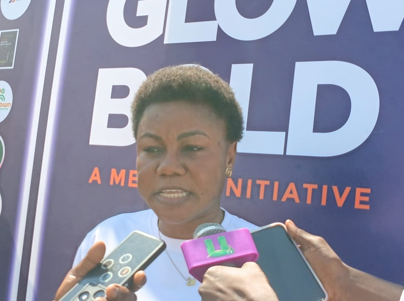 • Chief Executive and Founder of AABRYT FOUN DATION Akosua Sarpong addressing students